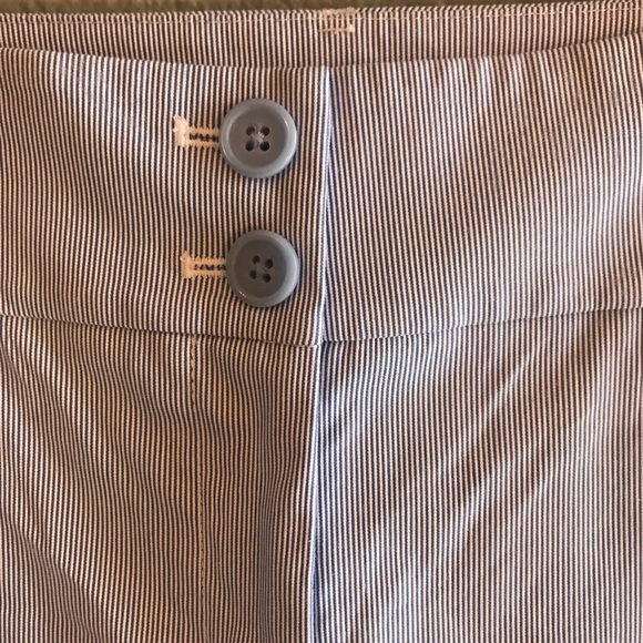 Loft pinstriped crop - Picture 2 of 5